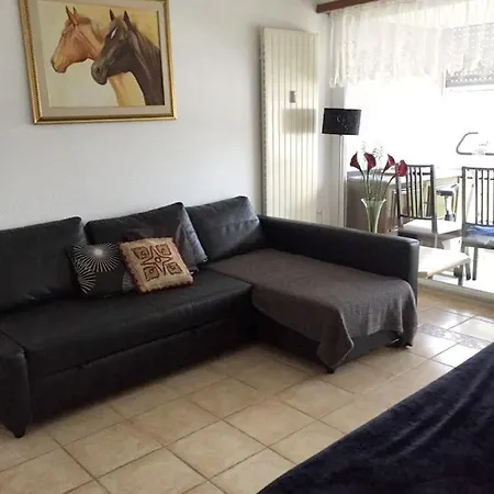Appartement Appartement de 2 chambres avec terrasse amenagee et wifi a Saint Louis a 2 km de la plage