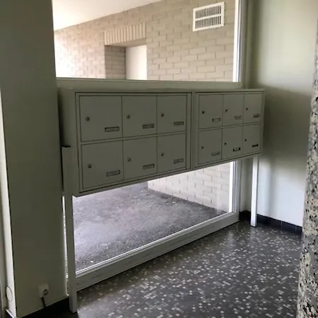 Appartement de 2 chambres avec terrasse amenagee et wifi a Saint Louis a 2 km de la plage Saint-Louis (Haut-Rhin)